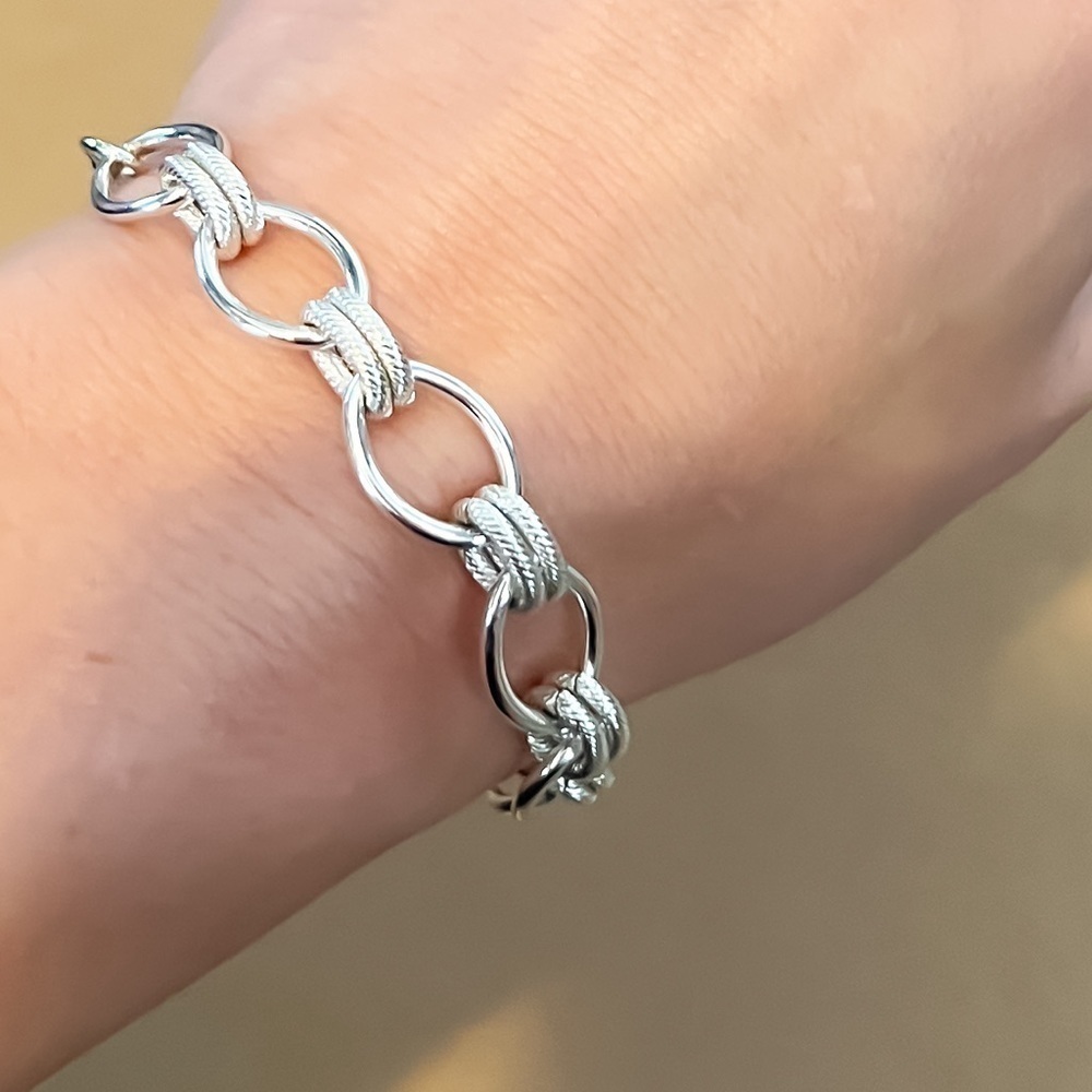 Gorgeous Silver Bracelet